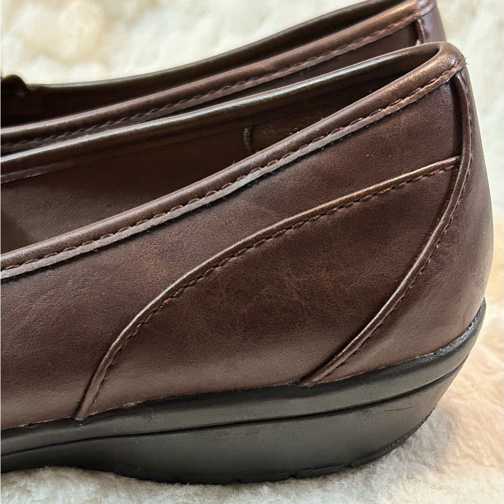 Women’s size 7.5 WIDE Comfort Plus by Predictions Dark Brown loafers - Picture 9 of 13